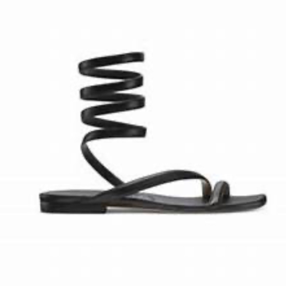 Stuart Weitzman Betrix Wrap Flat Sandal Black Size 7.5